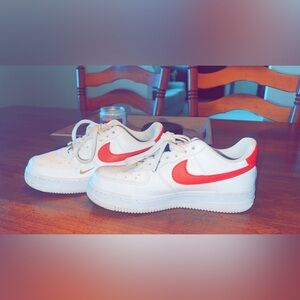 ⭐️Red, White, and Gold Air Force 1’s